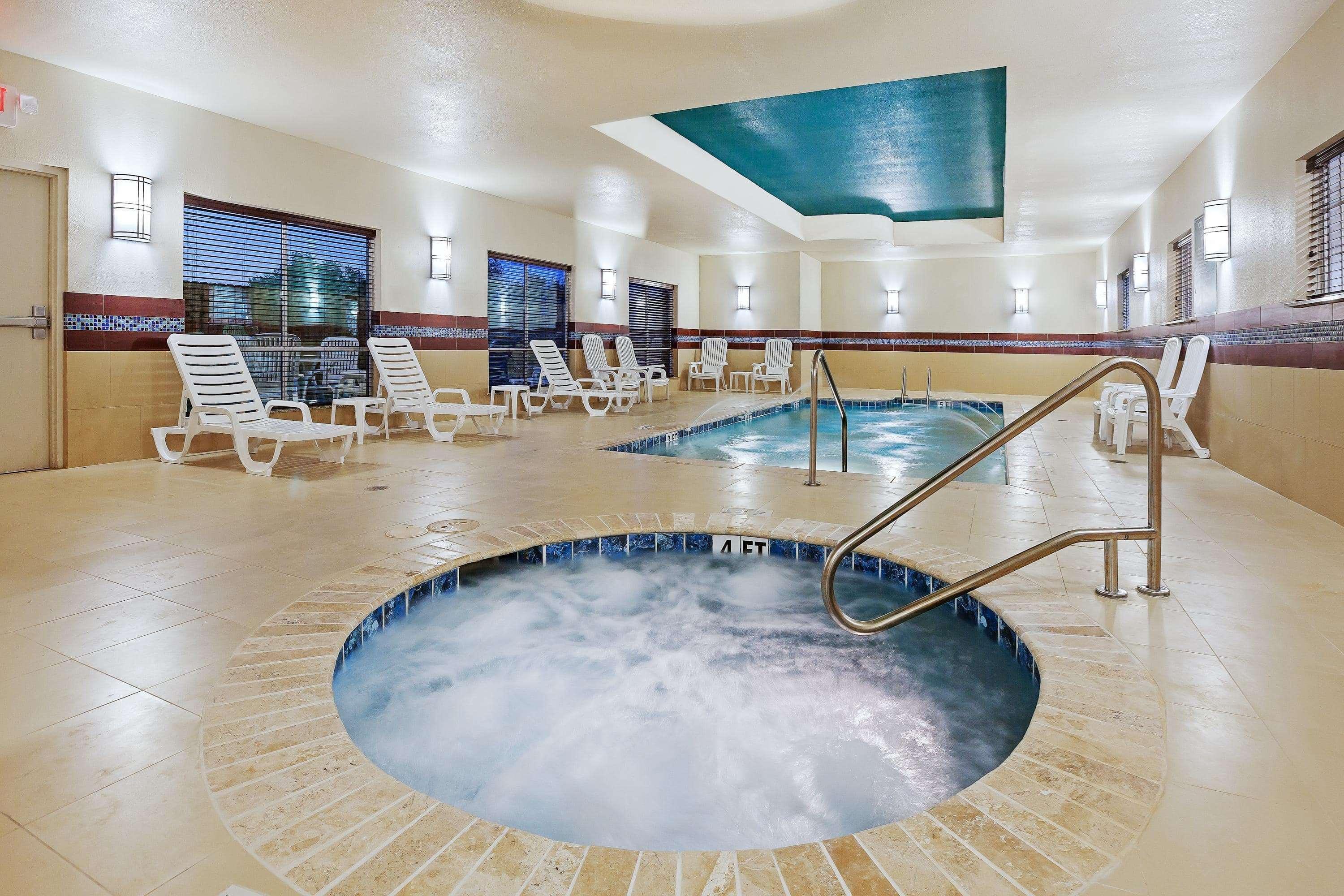 La Quinta By Wyndham Pearsall Zewnętrze zdjęcie